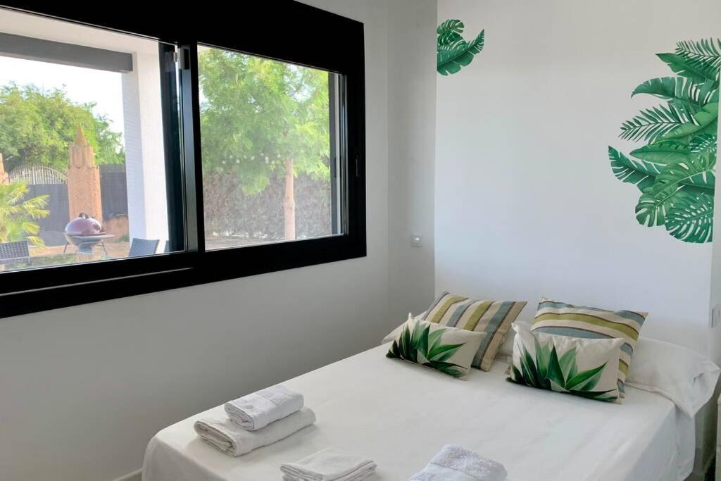 Villa Ole Tu Andalucia Sanlúcar la Mayor Esterno foto