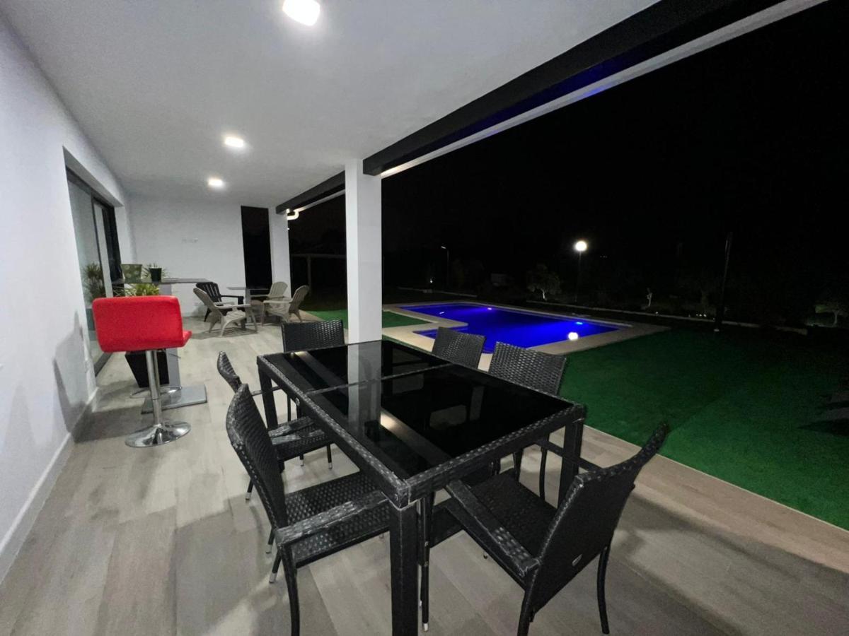 Villa Ole Tu Andalucia Sanlúcar la Mayor Esterno foto