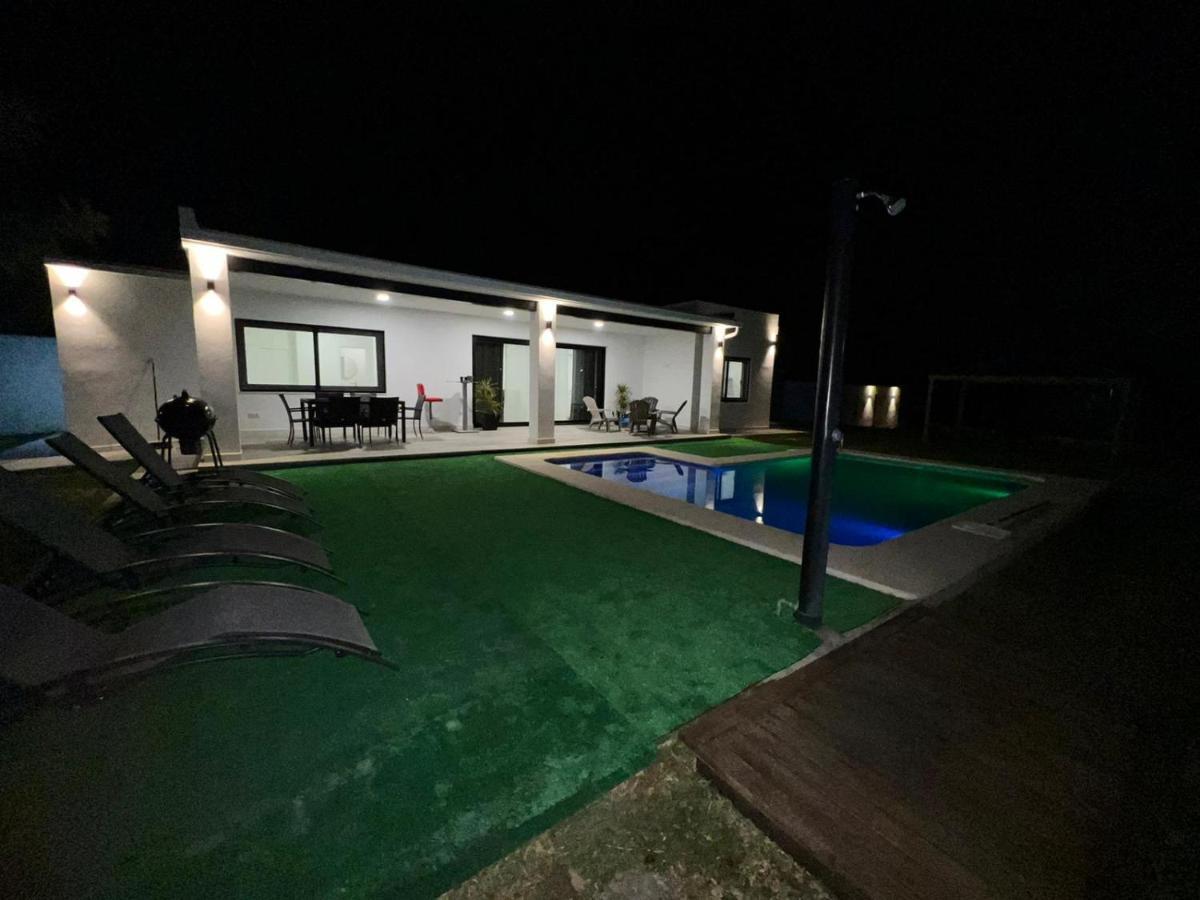 Villa Ole Tu Andalucia Sanlúcar la Mayor Esterno foto