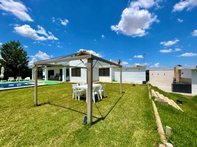 Villa Ole Tu Andalucia Sanlúcar la Mayor Esterno foto
